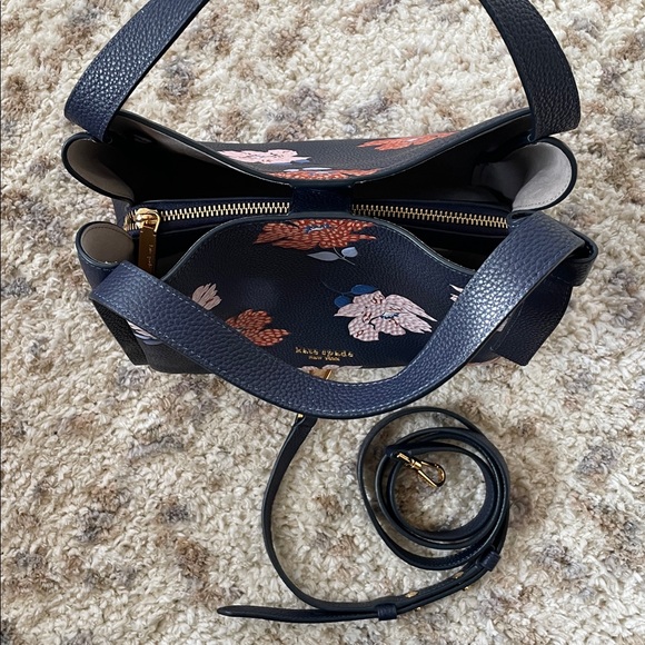 Knott Dotty Floral Embossed Leather Small Crossbody Tote - Picture 8 of 8